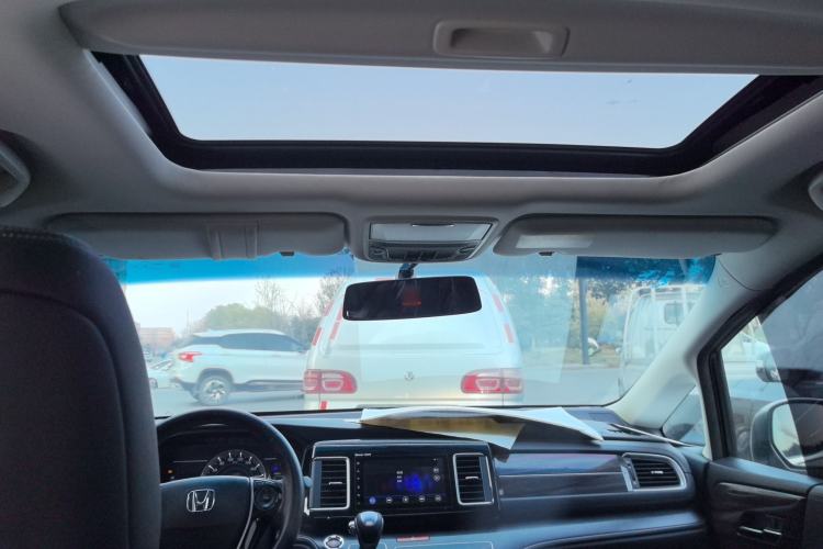 Used Honda Elysion 2016 2.4L Style Edition
