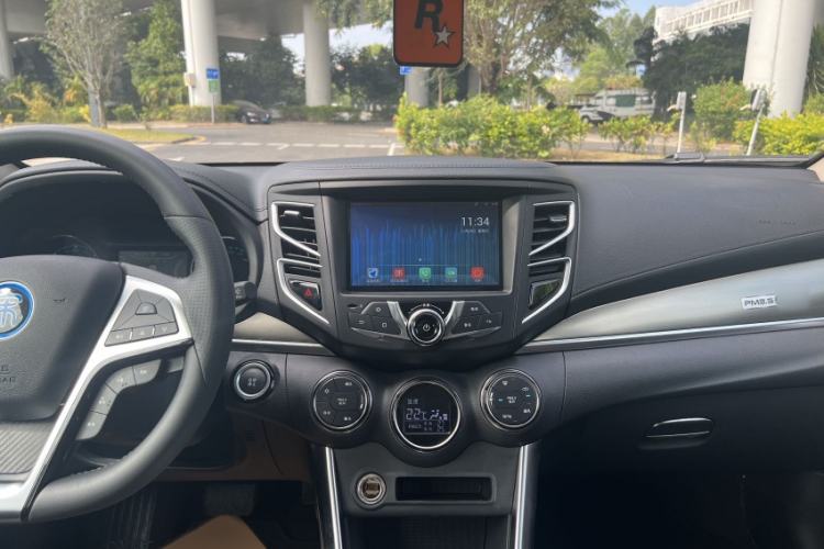 Used BYD Song New Energy 2017 Song DM 1.5TID All-Wheel Drive Luxury Model
