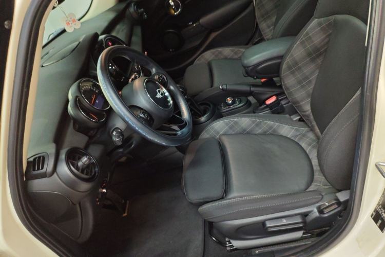 Used  MINI 2016 1.5T COOPER Five-Door Edition