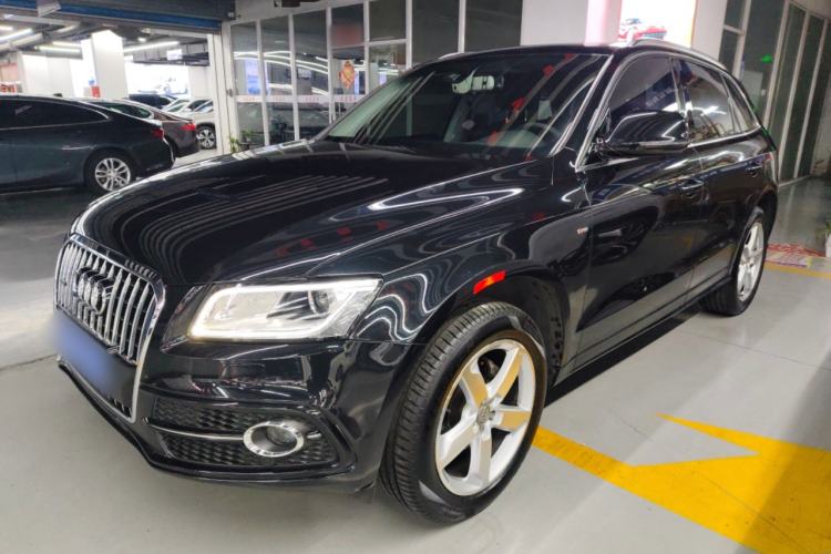 Used Audi Q5 2017 Plus 40 TFSI Ambition Model