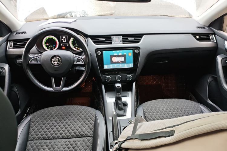 Used Skoda Octavia 2018 TSI230 DSG Luxury Edition