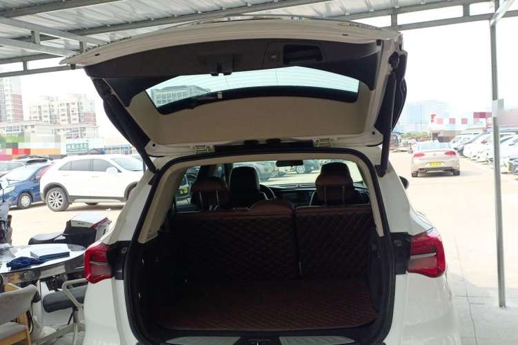 Used Buick Envision 2020 20T Two-Wheel Drive Luxury Model
