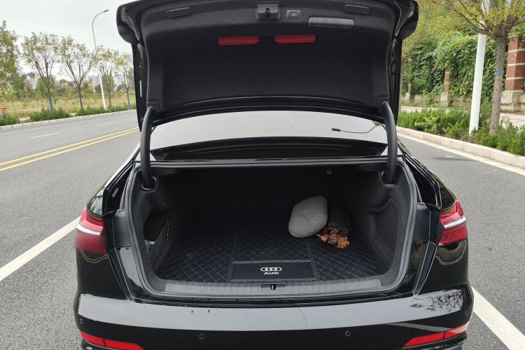 Used Audi A6L 2022 40 TFSI Luxury Dynamic Model
