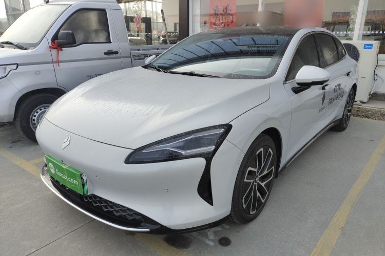 Used Baojun Enjoy 2025 All-Electric 600km Luxury Edition
