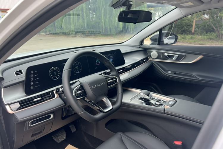 Used Chery Tiggo 5x 2025 High-Performance Edition 1.5T CVT Luxury Model
