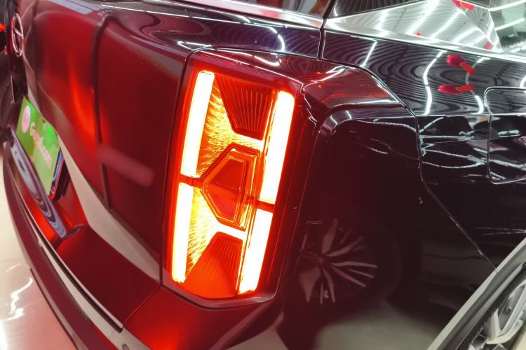 Used GAC Trumpchi GS8 2025 Linghang Series 2.0 TGDI Two-Wheel-Drive Luxury Edition 5 Seats
