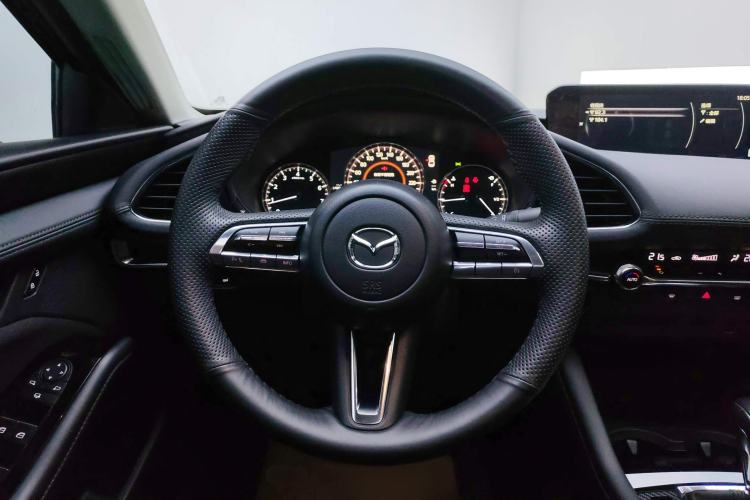 Used Mazda Mazda 3 Axela 2023 2.0L Automatic ZhiXuan Edition
