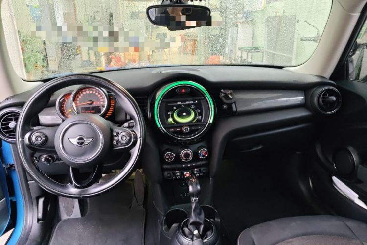 Used  MINI 2014 1.5T COOPER Fun
