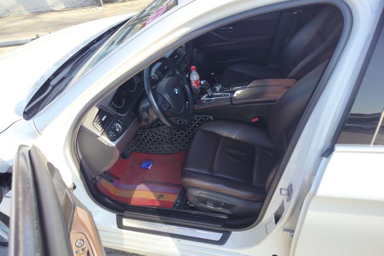 Used BMW 5 Series 2014 525Li Luxury Design Package
