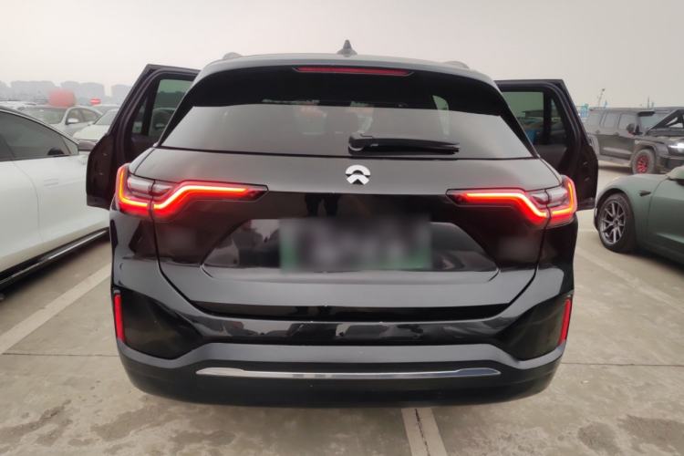 Used Nio ES6 2022 75 kWh Sport Edition
