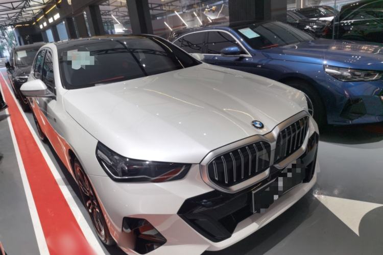 Used BMW 5 Series 2025 530Li Leading Model M Sport Package
