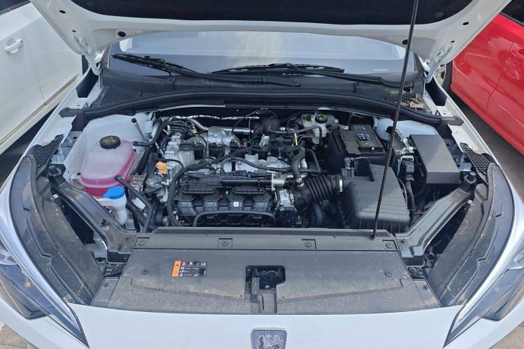 Used Roewe i5 2023 1.5L CVT Luxury Edition
