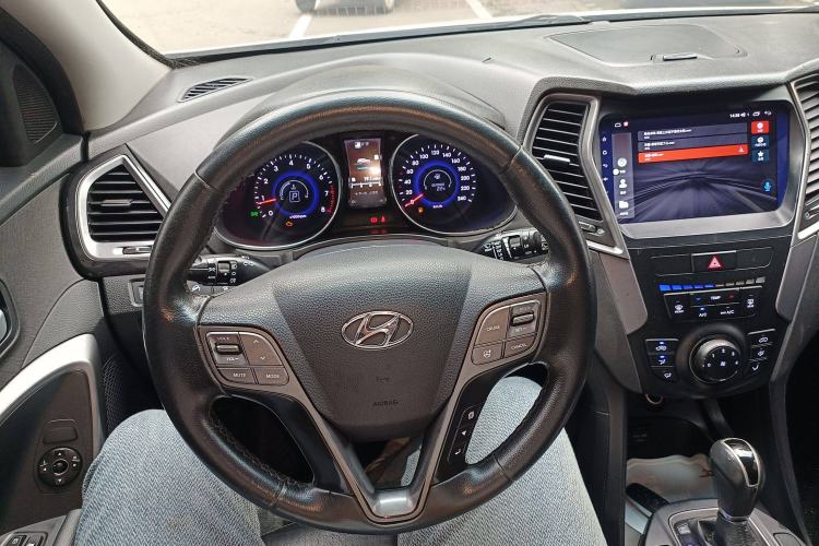 Used Hyundai Santa Fe 2013 Revised Version 2.0T Automatic All-Wheel Drive Fashionable Edition
