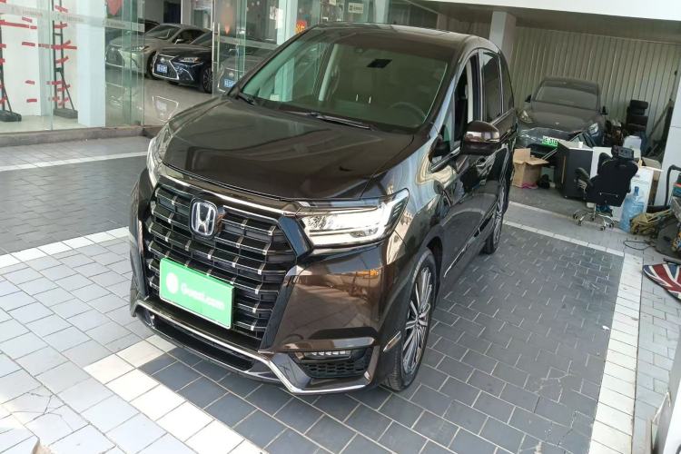 Used Honda Elysion 2022 2.0L eHEV Luxury First Edition
