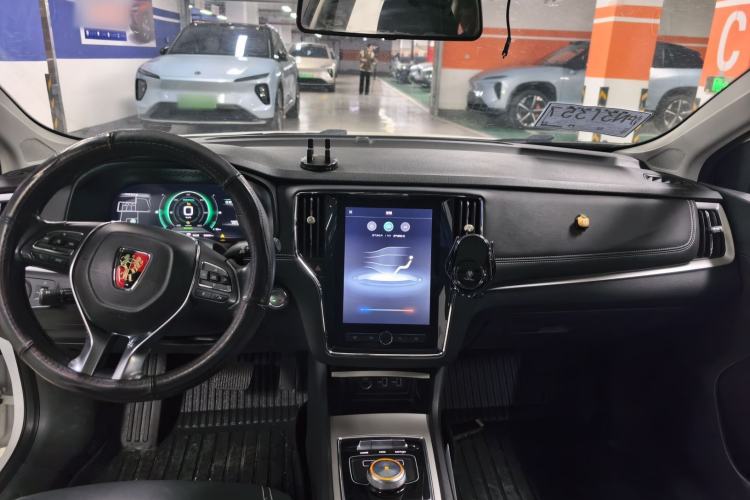 Used Roewe i6 New Energy 2017 45T Hybrid Connect & Smart Enjoyment Edition