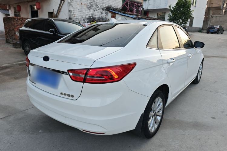 Used Ford Escort 2017 Happiness Edition 1.5L Automatic Fashion Version
