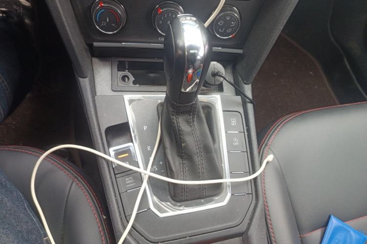 Used Volkswagen Lamando 2019 230TSI DSG Fashion Edition China VI