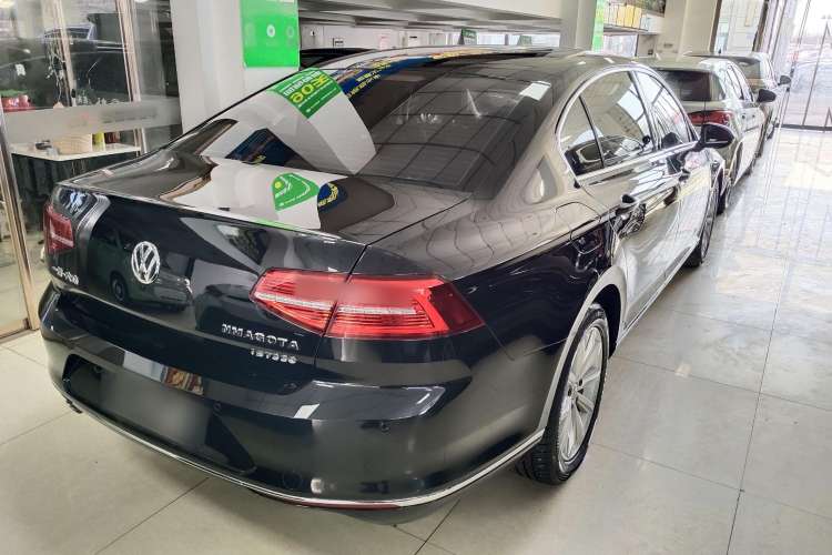 Used Volkswagen Magotan 2018 330TSI DSG Advanced Model
