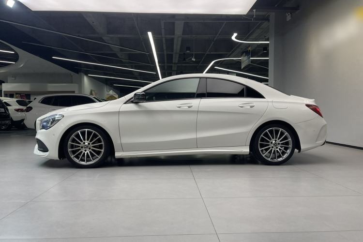 Used Mercedes-Benz CLA 2018 CLA 220 4MATIC
