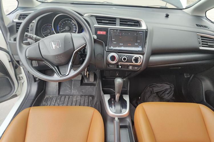 Used Honda Fit 2016 1.5L SES CVT Fashion Sunroof Edition
