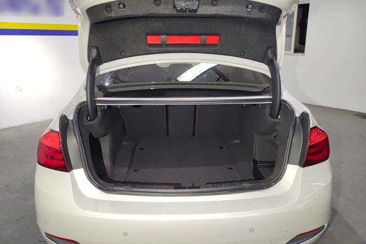 Used BMW 3 Series 2019 320Li Fashion Model
