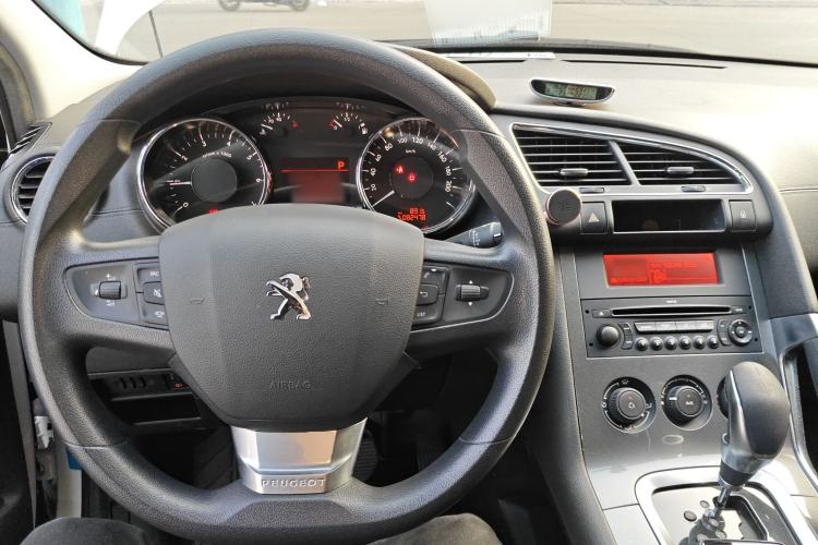 Used Peugeot 3008 2016 1.6THP Automatic Classic Edition
