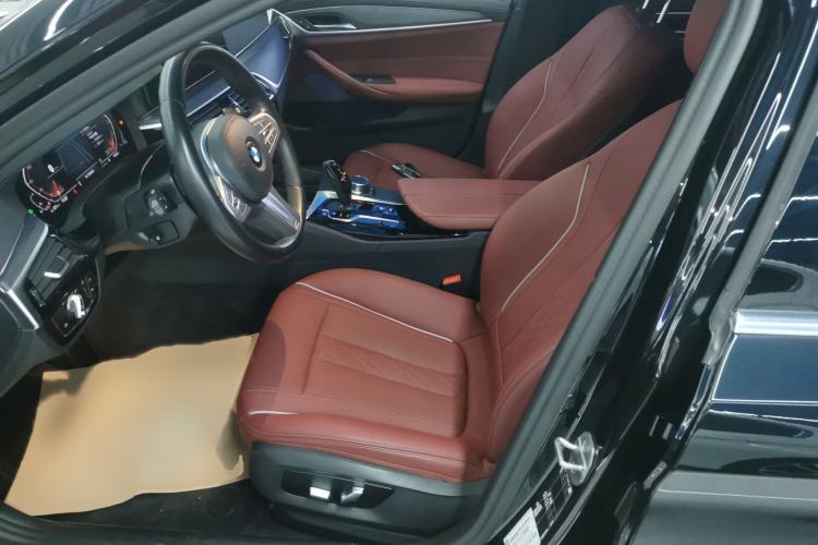 Used BMW 5 Series 2023 Restyled 530Li Leading Edition M Sport Package
