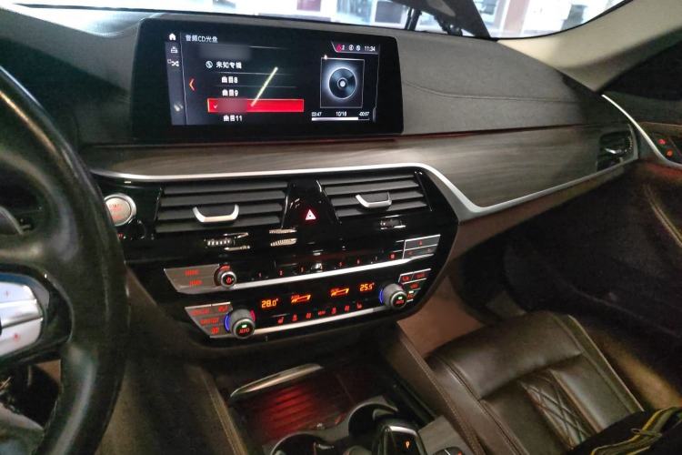 Used BMW 5 Series 2019 530Li Leading Model Luxury Package
