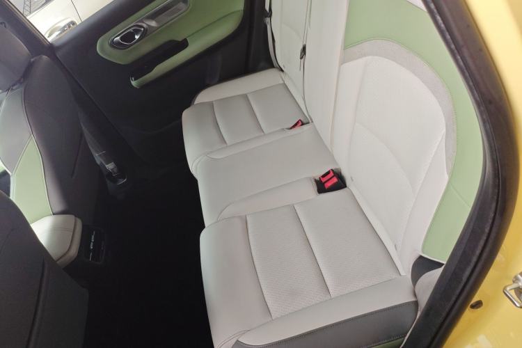 Used AION Y 2022 Plus 70 Smart Edition