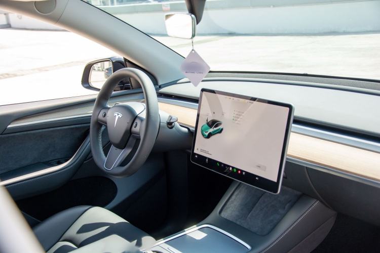 Used Tesla Model Y 2022 Rear-Wheel-Drive Version