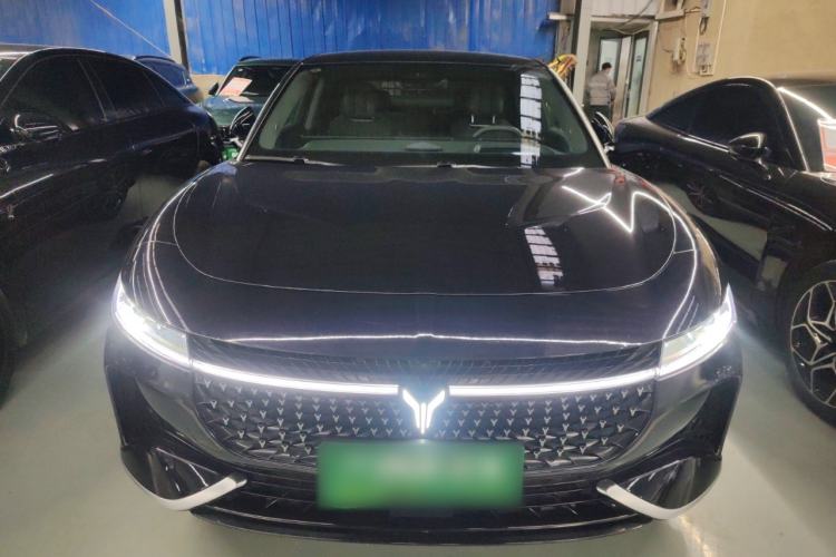 Used VOYAH PASSION 2024 PHEV Four-Wheel Drive Ultra-Long Range Executive Edition
