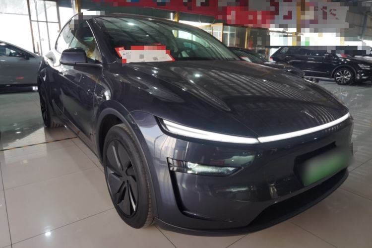 Used Tesla Model Y 2025 Rear-Wheel-Drive Version