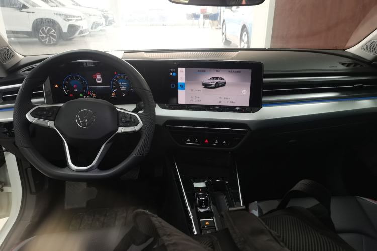 Used Volkswagen Lamando 2025 Lavida L 280TSI DSG Cool & Spicy Edition
