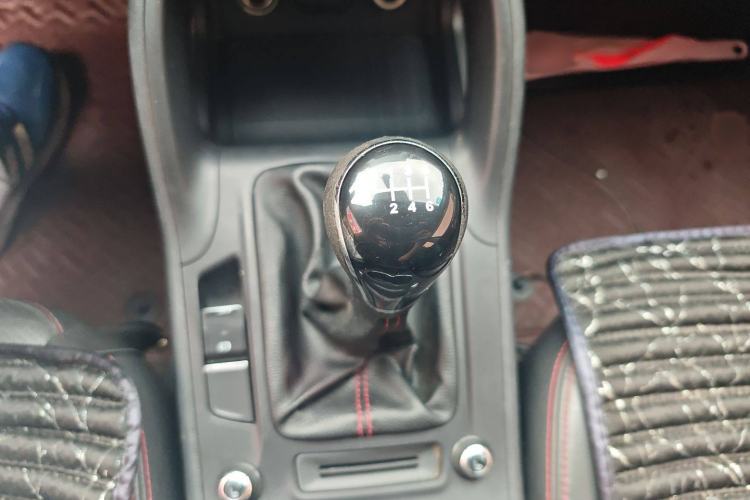 Used Changan CS75 2016 2.0L Manual Comfort Version China V Standard
