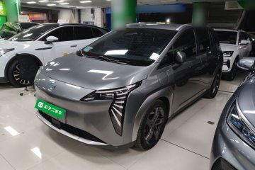 Used AION Y 2022 Plus 70 Tech Edition