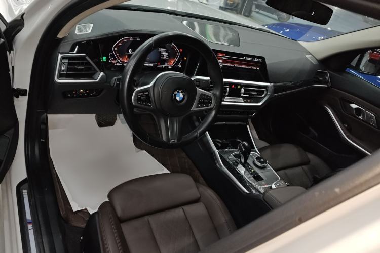 Used BMW 3 Series 2022 Updated 325i M Sport Package
