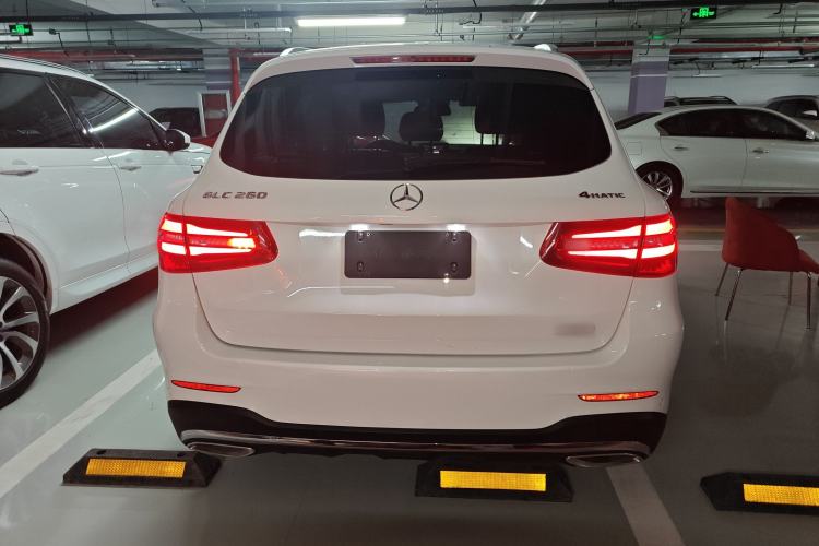 Used Mercedes-Benz GLC 2018 GLC 260 4MATIC Luxury Model