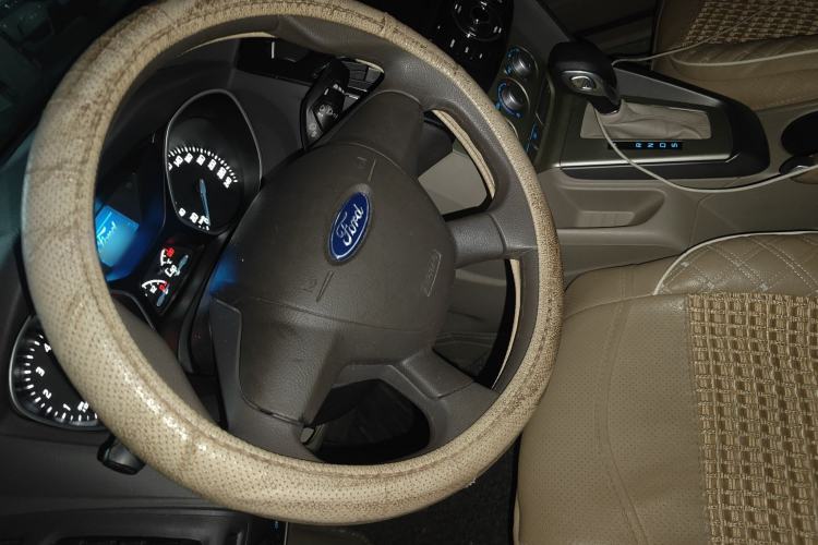 Used Ford Focus 2012 Sedan 1.6L Automatic Comfort Model