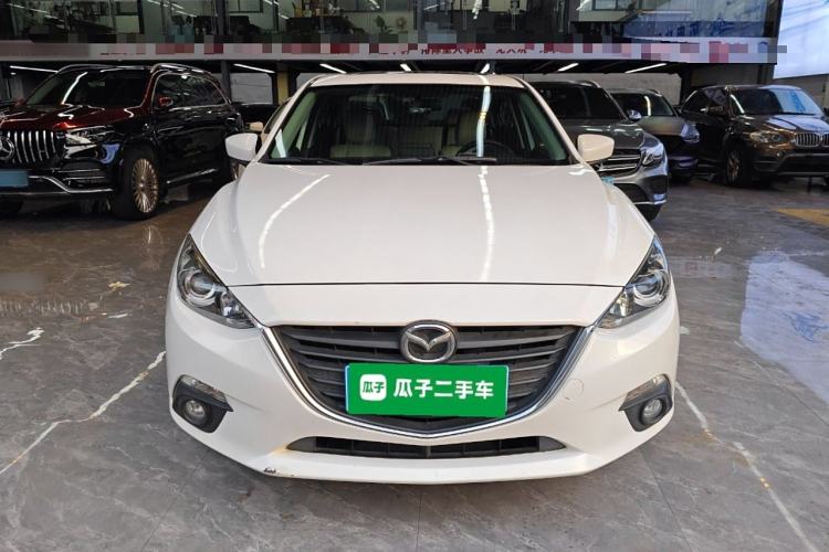 Used Mazda Mazda 3 Axela 2014 Sedan 2.0L Automatic Sport Model