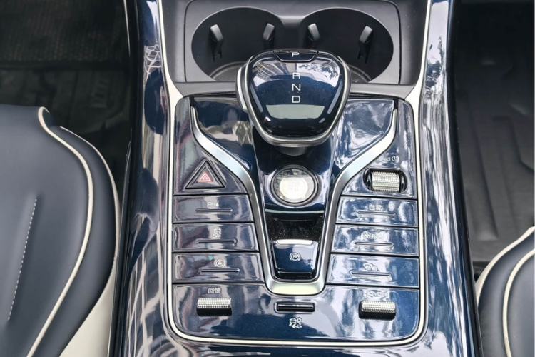 Used BYD Qin PLUS 2021 EV 400KM Luxury Model
