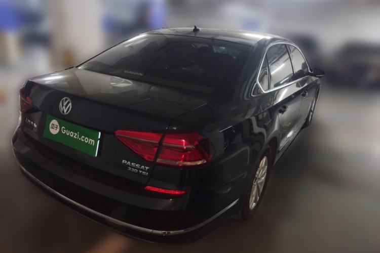 Used Volkswagen Passat 2016 330TSI DSG Luxury Edition