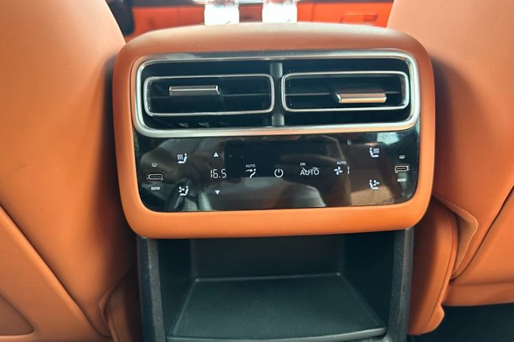 Used Li Auto L6 2024 PRO Model
