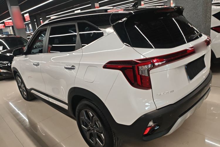 Used Kia Seltos 2023 1.5L CVT Luxury Edition
