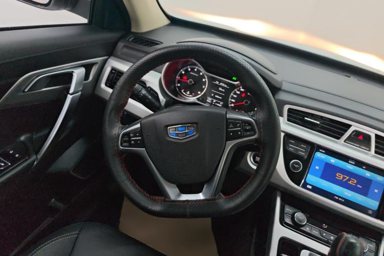 Used Geely Auto Emgrand X7 Sport 2016 1.8TD Automatic ZhiShang Model
