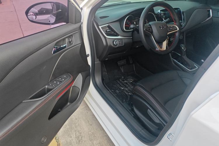 Used Chevrolet Monza 2019 RS 330T Automatic Comfort Edition China VI Standard