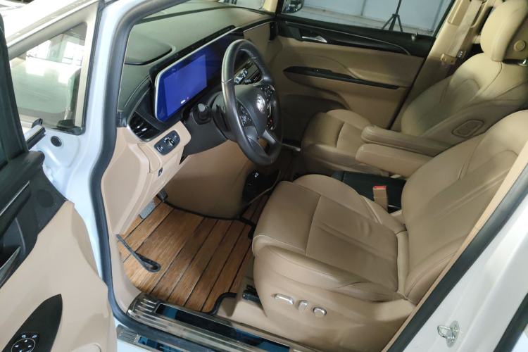 Used Buick GL8 2021 ES Land Cruiser 653T Luxury Edition
