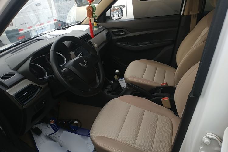 Used Wuling Hongguang 2018 1.5L S Standard Version L2B