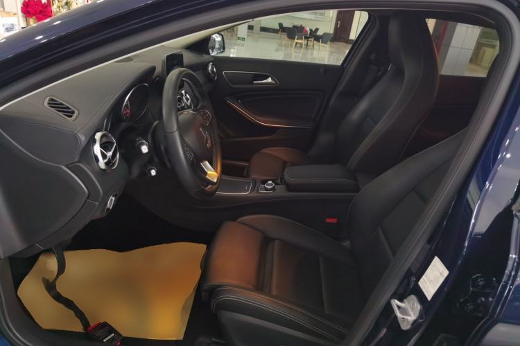 Used Mercedes-Benz GLA 2017 GLA 200 Fashion Model