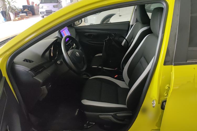 TDK.VehicleDetails.img