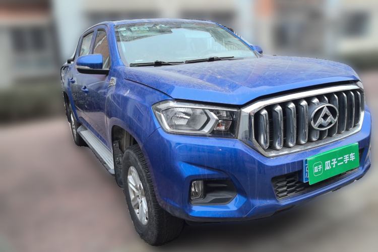 Used SAIC MAXUS T60 2017 2.0T Gasoline Automatic Two-Wheel Drive High-Ride Comfort-Grade Standard Cabin
